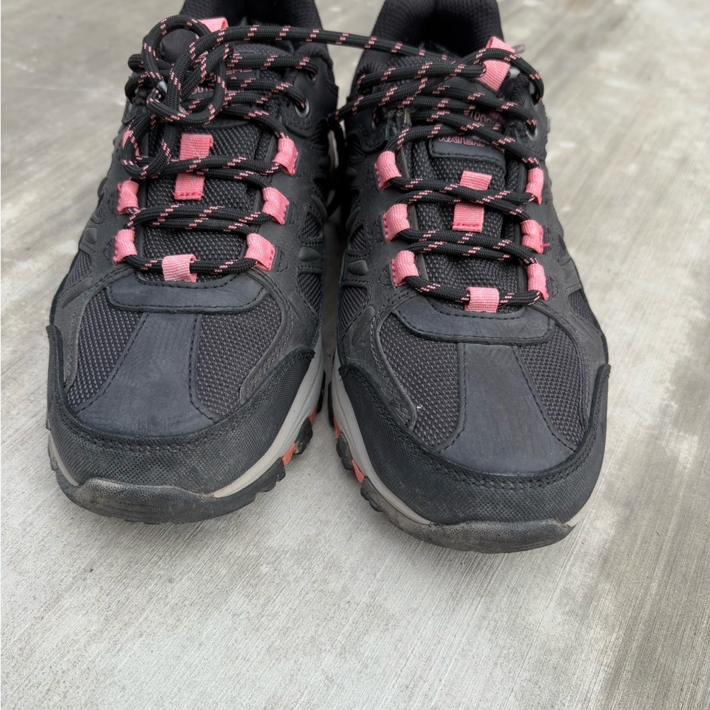 Skechers Black and Pink Athletic Shoes